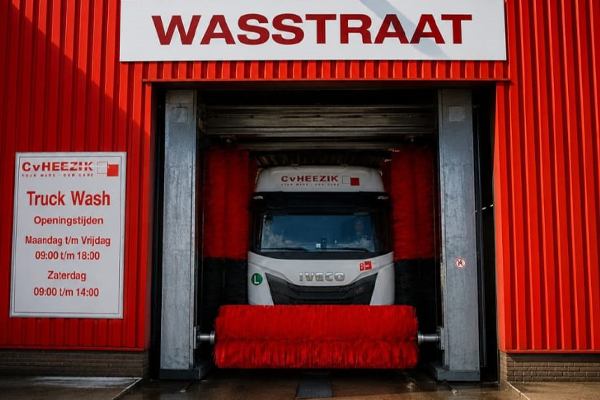 Contact-afbeelding-V1-Truckwash-C-van-Heezik